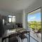 Comfy 2-Bedroom Apt, 10mins Walk to Beach - GBHC5 - 格兰贝伊