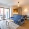 AureaLiving - Trastevere Suite with Rooftop & Gym, Your place in Rome - Rzym
