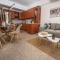 Chic Villa Eleni w BBQ, 3min walk to the sea - Goúrnai