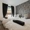 West One City Home from Home with secure parking - Sheffield