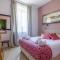 Spacious with terrace 3 bedroom, metroA Battistini