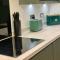 Luxury Home In Brickhill Group Stay FAST Wifi FREE Parking - 贝德福德