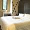 Chariton Hotel Nusa Bestari