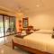 Coconut Palms huge swimming pool and pool table V136 - Rawai Beach