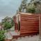 Outdoor Spa & Sauna with amazing views at Jaclyn Studio - Launceston