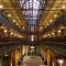 CBD 1BR Apt-104 North Terrace-Walkable CityView