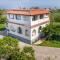 Olivea Studio 2