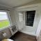 Lovely 2-Bed Caravan in Prestonpans - Longniddry