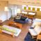 Spacious loft with shared swimming pool - Maia de Montcal