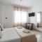 Napoli Fly Guest House 290