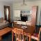 Beachfront Apartament in Golem - 格勒姆
