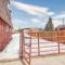 Leadville Dairy Flat - 2 Bed with Office and HOT TUB