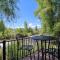 Modern 3bd cabin in Edgewater