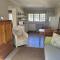 AppleBee Guest Cottages - Grahamstown