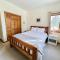New Listing 3bd Leadville Home w Sauna