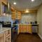 The Hilltop Haven 2bd Suite and Pet Friendly - 莱德维尔