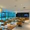 Beachfront Haven - Dubaj