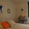 Studio cosy Eglise Notre-Dame-des-Calades - 索恩河畔自由城