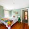 Classic Stockbridge Cottage