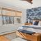 Hupi House - A Peaceful Wooded Lakeside Retreat