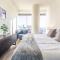 3BR Luxury Glass Apartment With Views Pool & Gym - شيكاغو