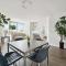 2BR Executive City Suite With Gym & Pool