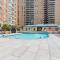 2BR Executive City Suite With Gym & Pool