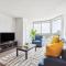 2BR Luxury City Suite With Gym & Pool - 阿林顿