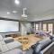 Rustic Cabin Mansion - Hot tub Gym Cinema Pool