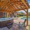 Rustic Cabin Mansion - Hot tub Gym Cinema Pool - McKinney