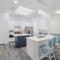 The Blue Holly - Bright & Spacious with a Pool - Corinth