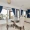 Waterfront NASA Heated Pool and Ultimate Game Room - Seabrook