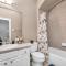Waterfront NASA Heated Pool and Ultimate Game Room - Seabrook