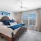 Amazing views of the ocean and pool from this top floor beach retreat! - New Smyrna Beach