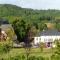 A la cabane des Bois dessus Tiny Gite - Alligny-en-Morvan