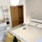 4 bedrooms apartement with city view balcony and wifi at Catania 1 km away from the beach