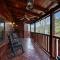 Updated, 6 Bedroom Family Cabin with Creek Views!! - Sevierville