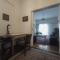 3-Generations Athenian home - Athen