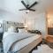 Stylish 2BD Condo - Walk to Palisades!