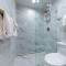 Stylish 2BD Condo - Walk to Palisades!
