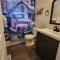 Country Roads 1BR apartment near TTU & downtown