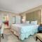 MGM Signature-10-714 1Br Balcony Suite Accessible - لاس فيغاس