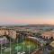 MGM Signature-28-602 1Br 2Ba Balcony Jacuzzi Suite - Лас-Вегас