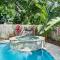 Charming Cottage w Pool, Walkable to Downtown - سانت أوغيستين