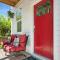 Downtown Home with Hot Tub, BBQ, Near Ice Plant!