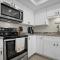 Upscale Oceanfront Condo with Panoramic Views and Pool
