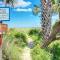 Marvelous Mermaid Bungalow, Dog-Friendly Downstairs Apt in Prime Vilano Beach