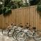 Remodeled Historic 1800s Carriage House, The Castle Garden, Colonial Modern Mansion