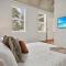 Remodeled Historic 1800s Carriage House, The Castle Garden, Colonial Modern Mansion