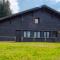 Charmant chalet rénové, 10-12 pers, au pied des pistes à Morillon 1100 avec sauna et terrasse! - FR-1-642-5